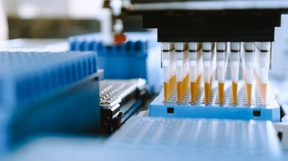 Automation in the clinical laboratory. Pipetting robot laboratory. Medicine robotics. Research and science background Automation in the clinical laboratory. Pipetting robot laboratory. Medicine robotics. NGS DNA diagnostics. Research and science background
